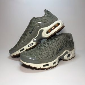 New Nike Tn Air Max Plus Dark Stucco Shoes Sz 6